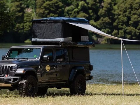 Store lateral James Baroud 170x240 gamme Frontier pour tente de toit Odyssey
